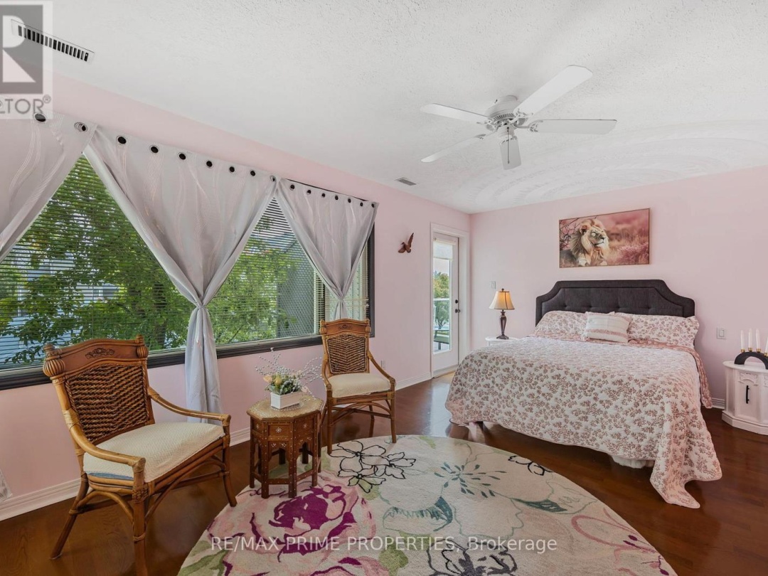 201 - 585 ATHERLEY ROAD, Lake Simcoe