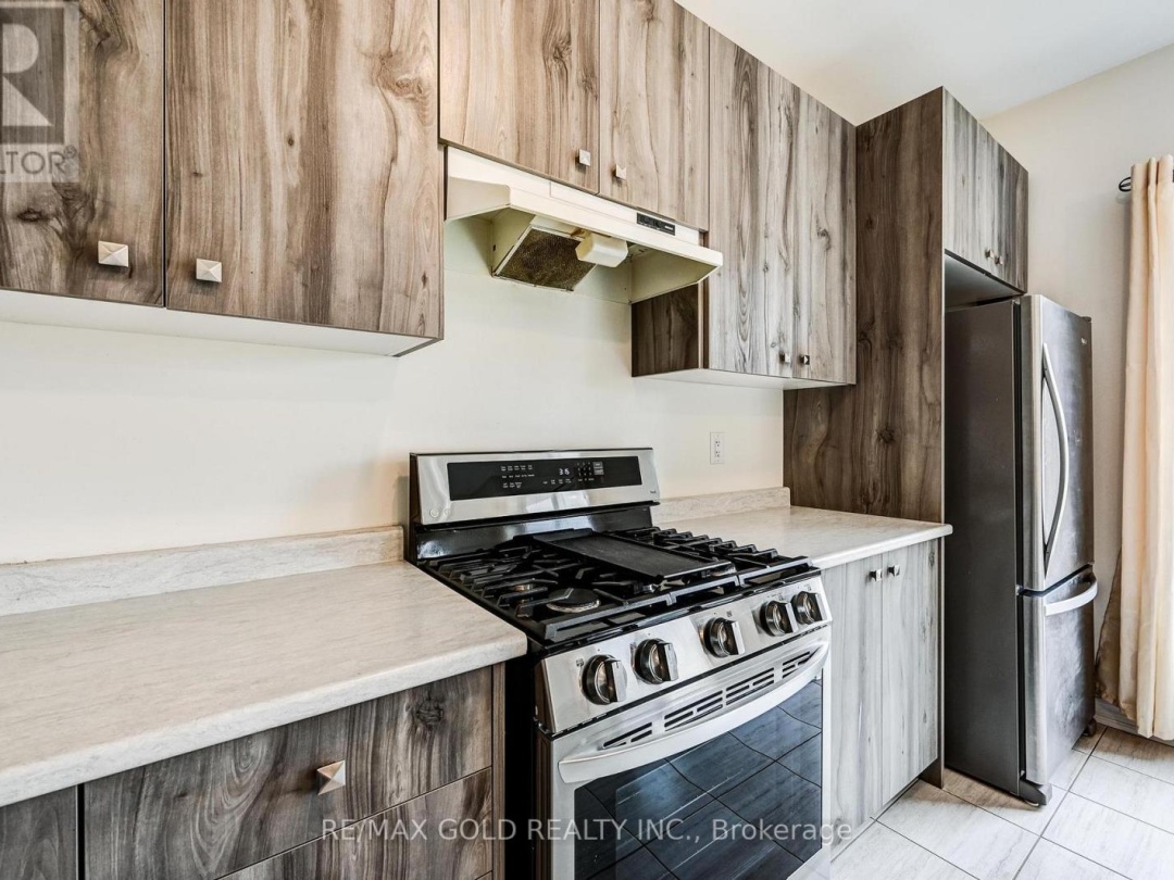 84 ATLANTIS DRIVE W, Orillia