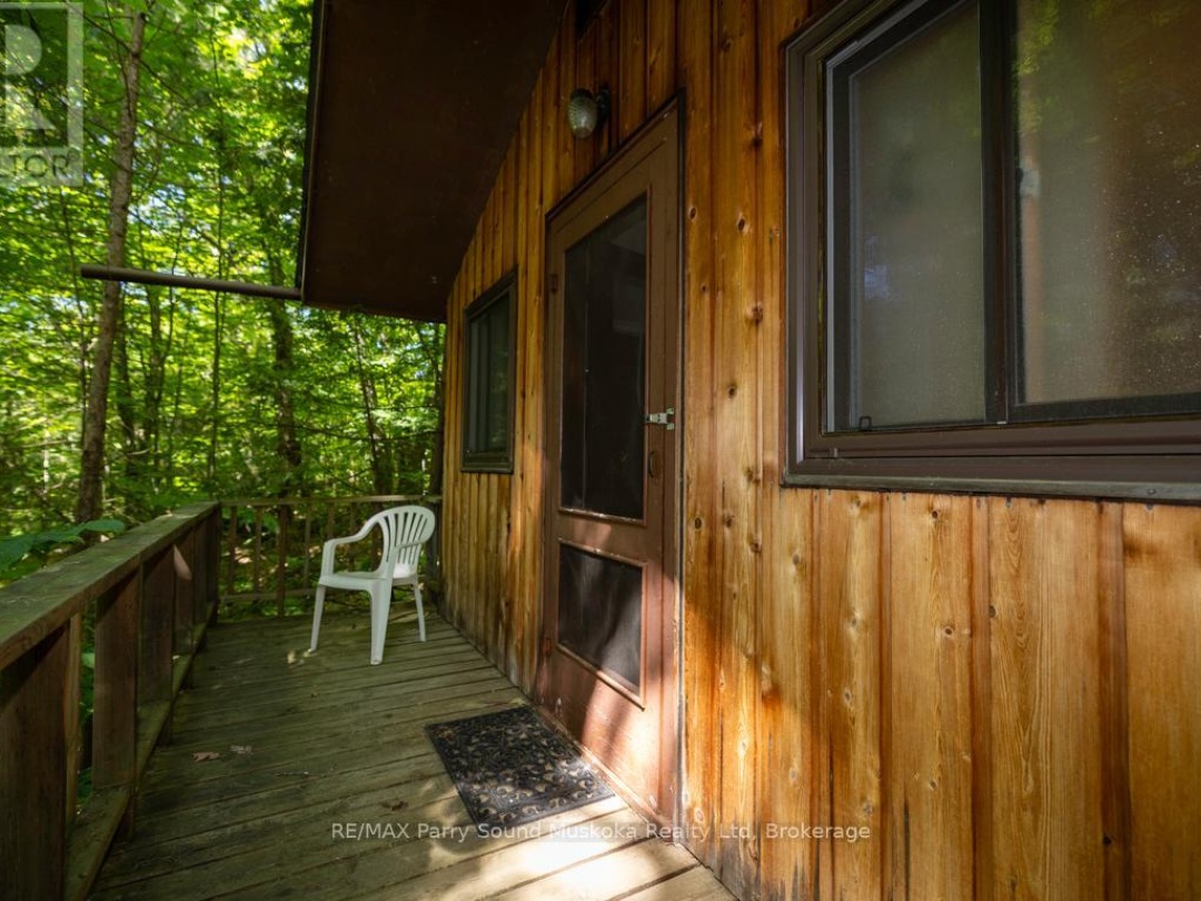 20 PRIOR LANE, Otter Lake