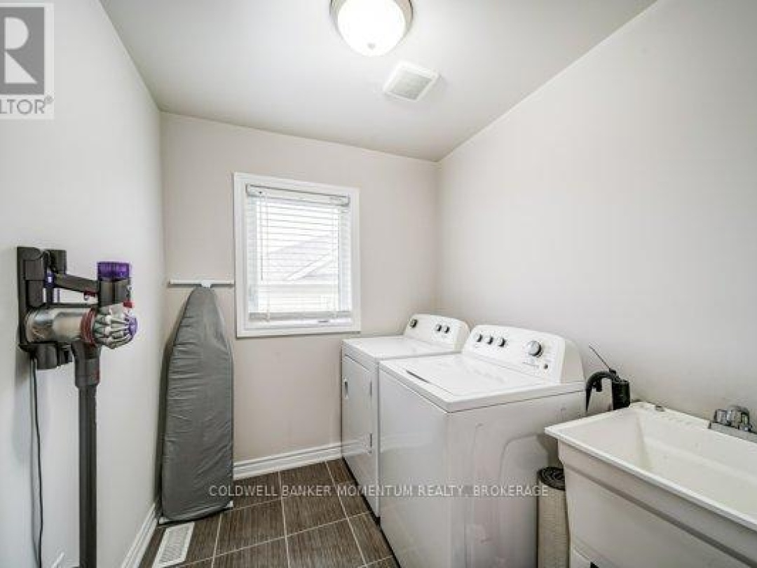 139 ISABELLA DRIVE, Orillia