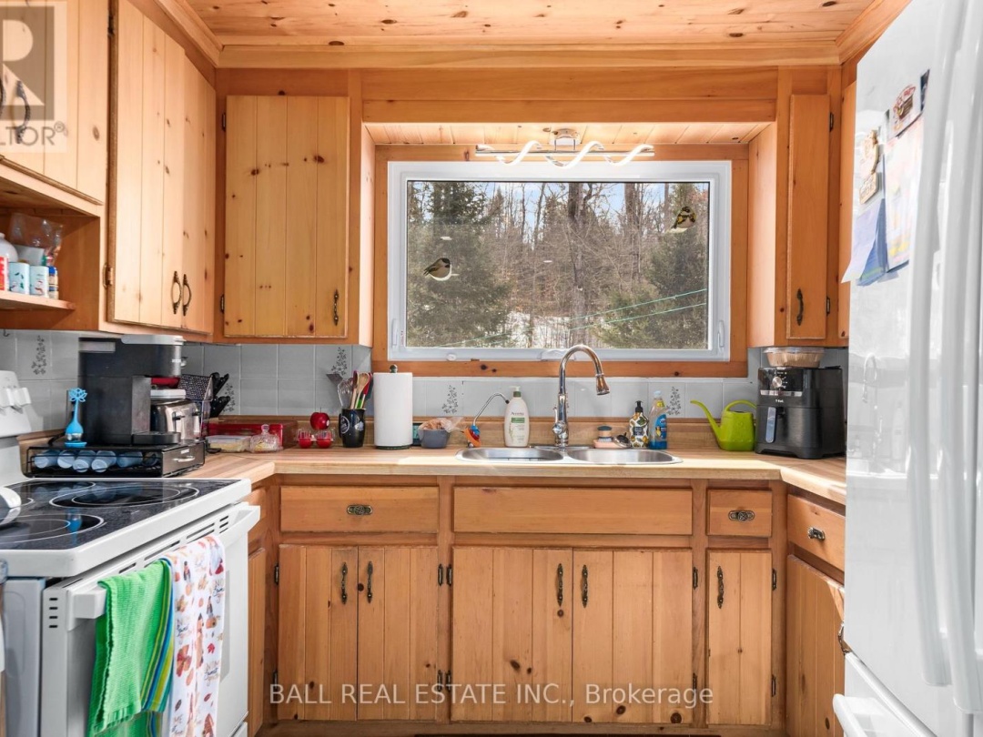 1561 CRYSTAL LAKE ROAD, Crystal Lake