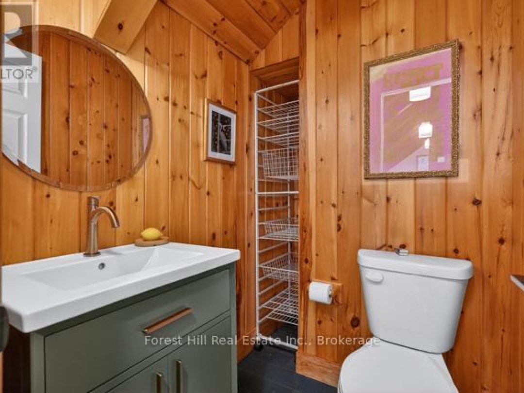 1034 CANNING HEIGHTS ROAD, Canning Lake