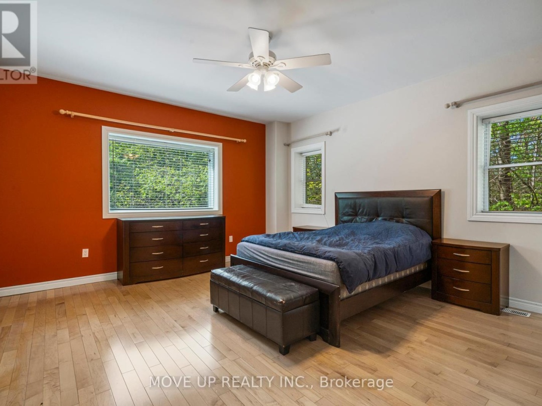 1884 BRUNEL ROAD, Huntsville (Brunel)