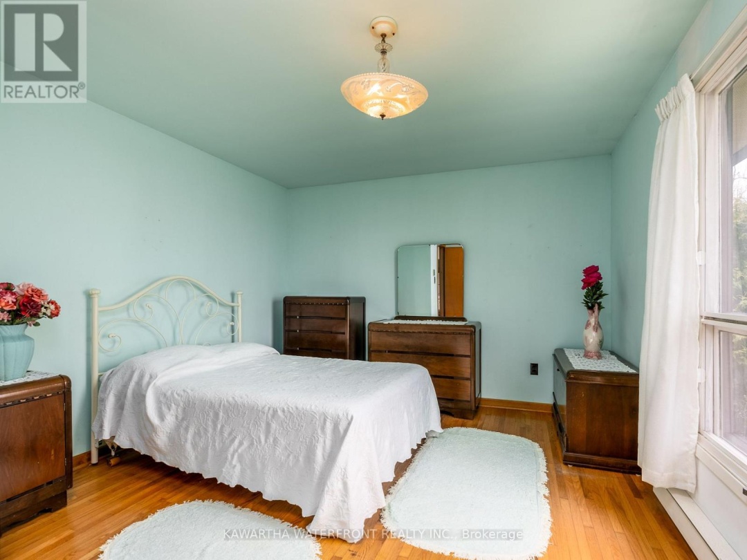 7 REID'S ROAD, Sturgeon Lake
