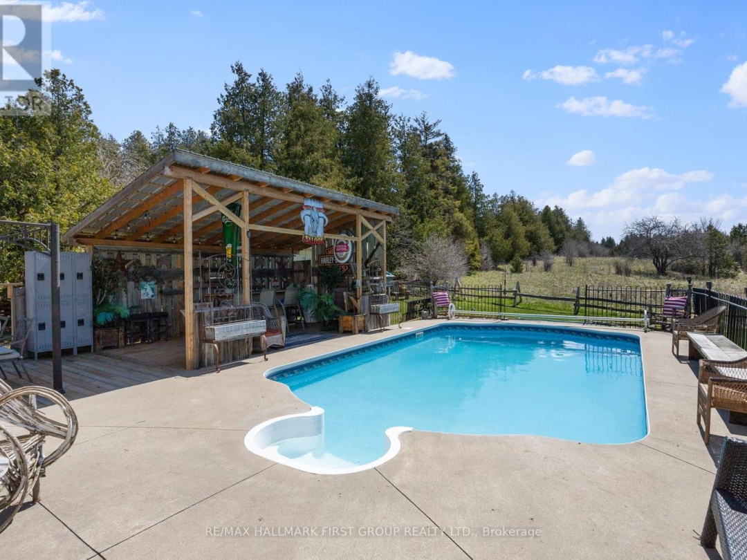 799 County Rd 24 Road, Sturgeon Lake