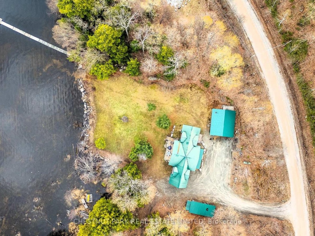 1068 RATTLESNAKE ROAD, Redstone Lake