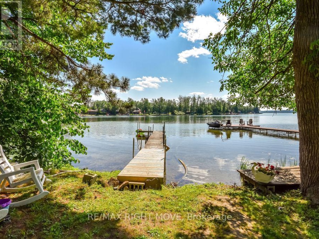 6896 PENTLAND LANE, 