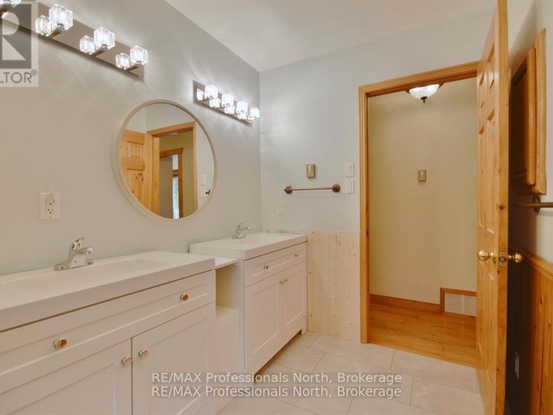 20 COULTER LANE, Bracebridge (Muskoka (N))