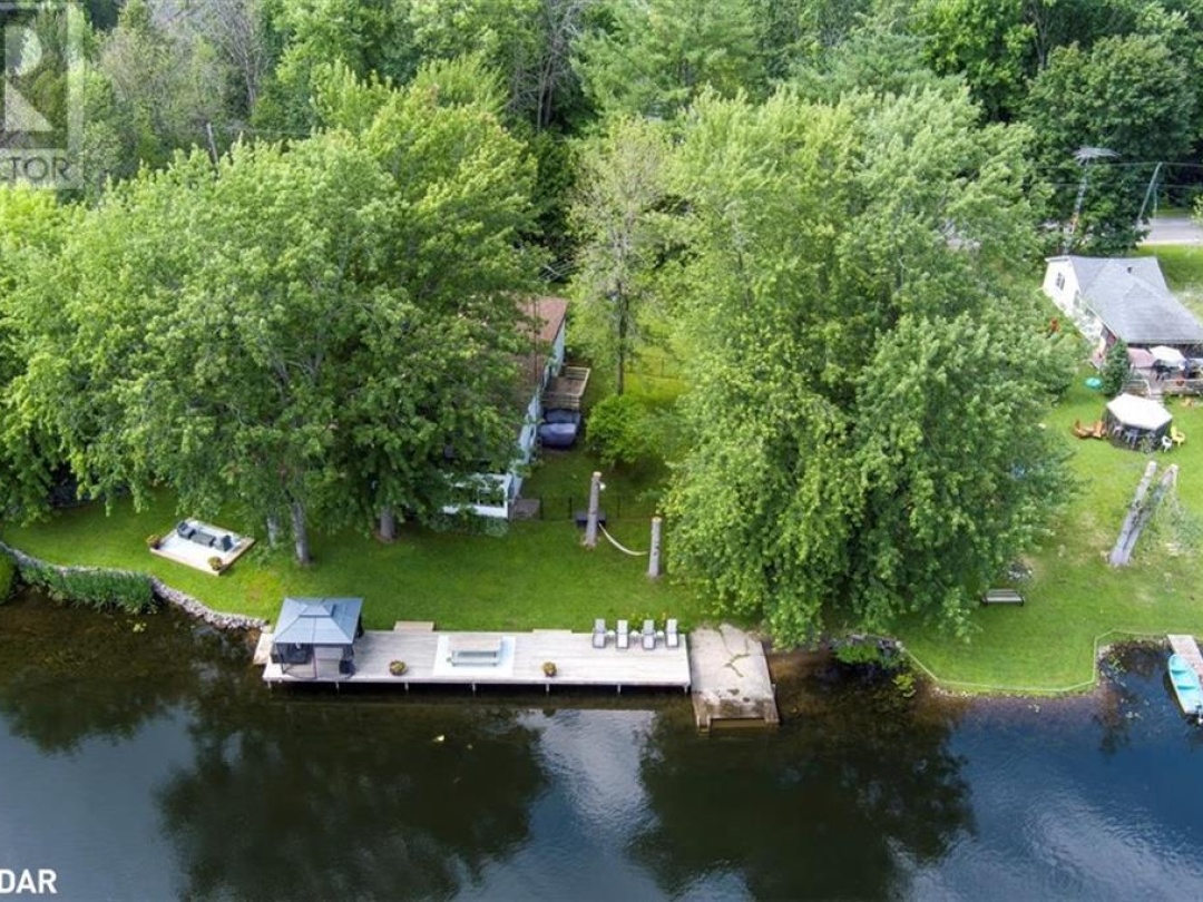 1057 Severn River Road, Severn River