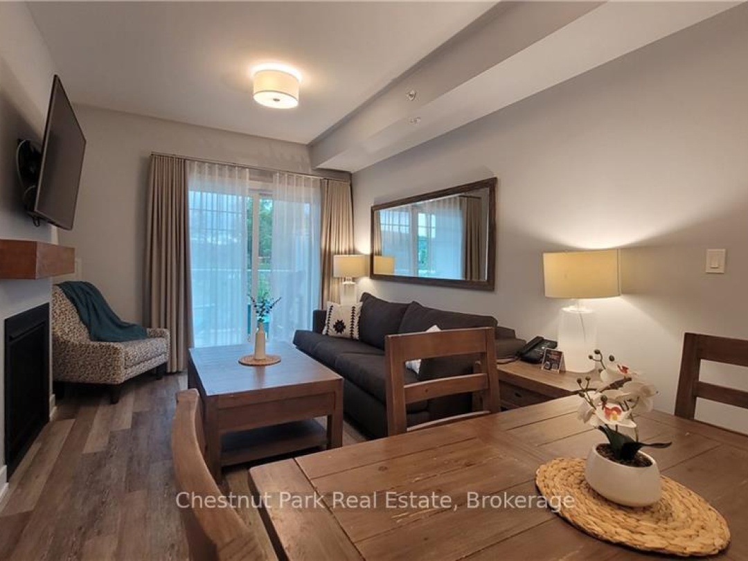 330 - 25 PEN LAKE POINT ROAD, 