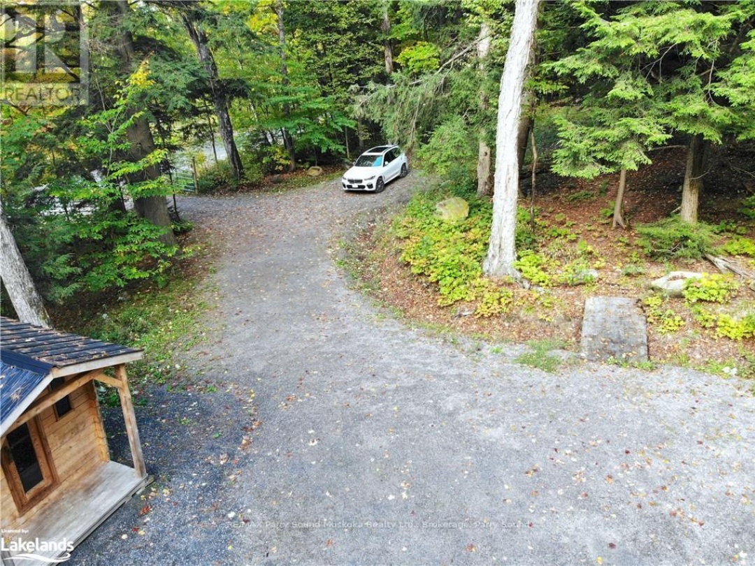 64 NIPISSING ROAD, Seguin