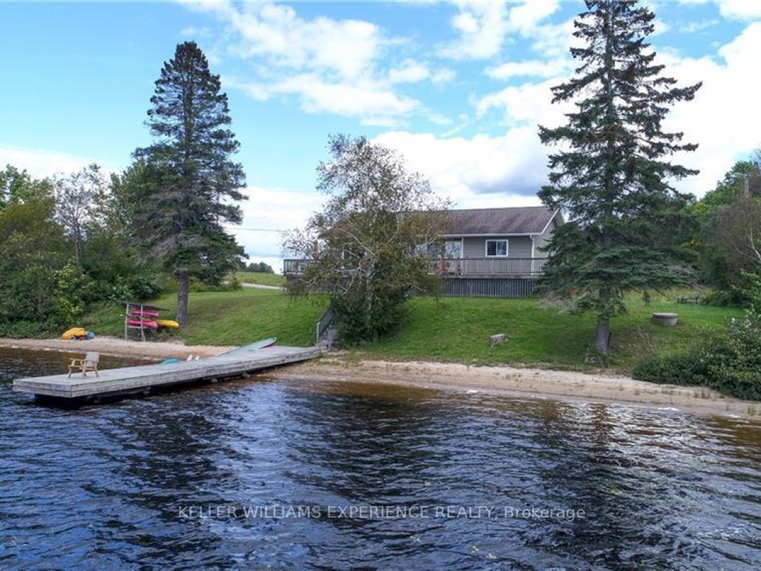 106 Johnston Road, Magnetawan