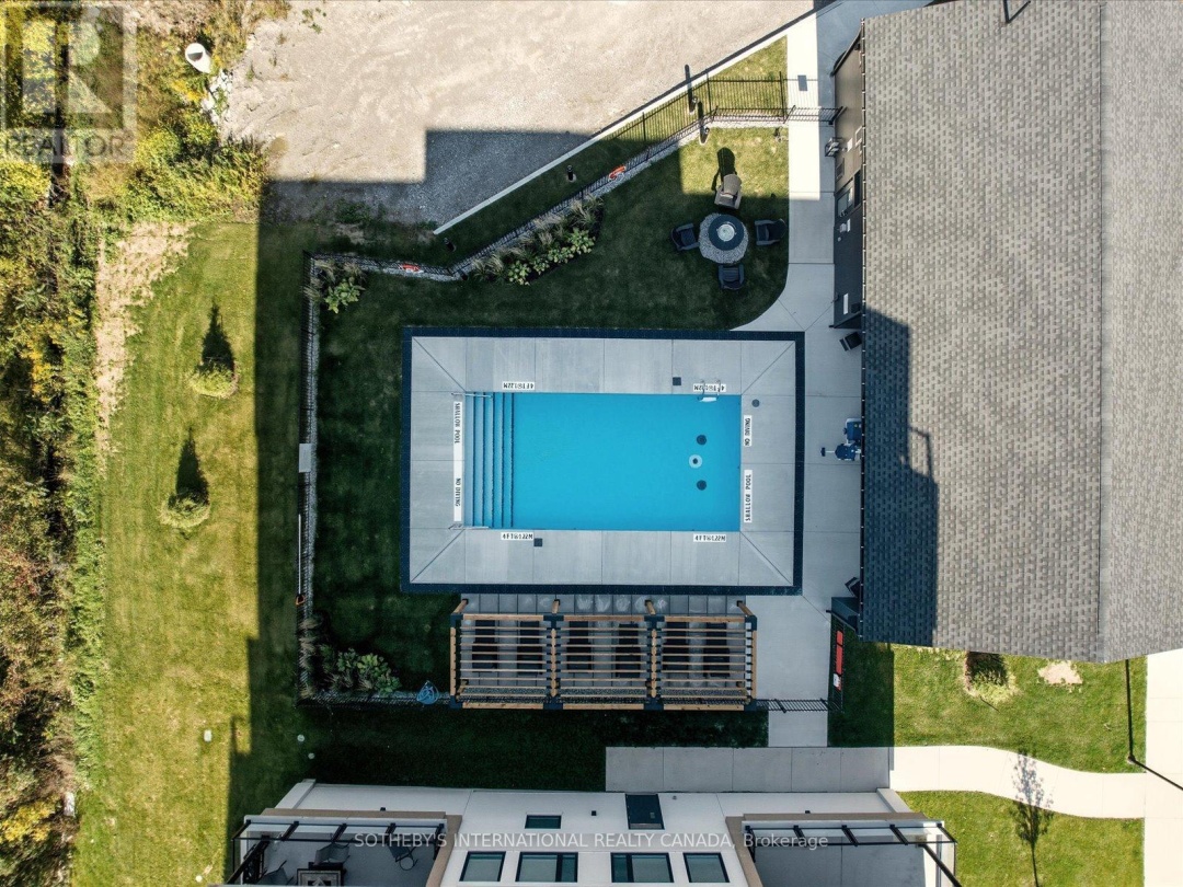 208 - 19B WEST STREET N, Kawartha Lakes (Fenelon Falls)