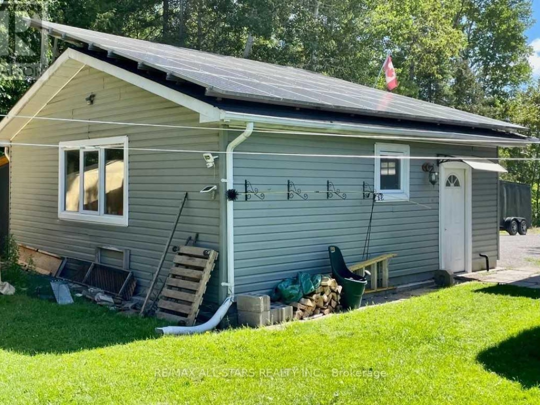 42 CEDAR BAY ROAD, Kawartha Lakes (Carden)