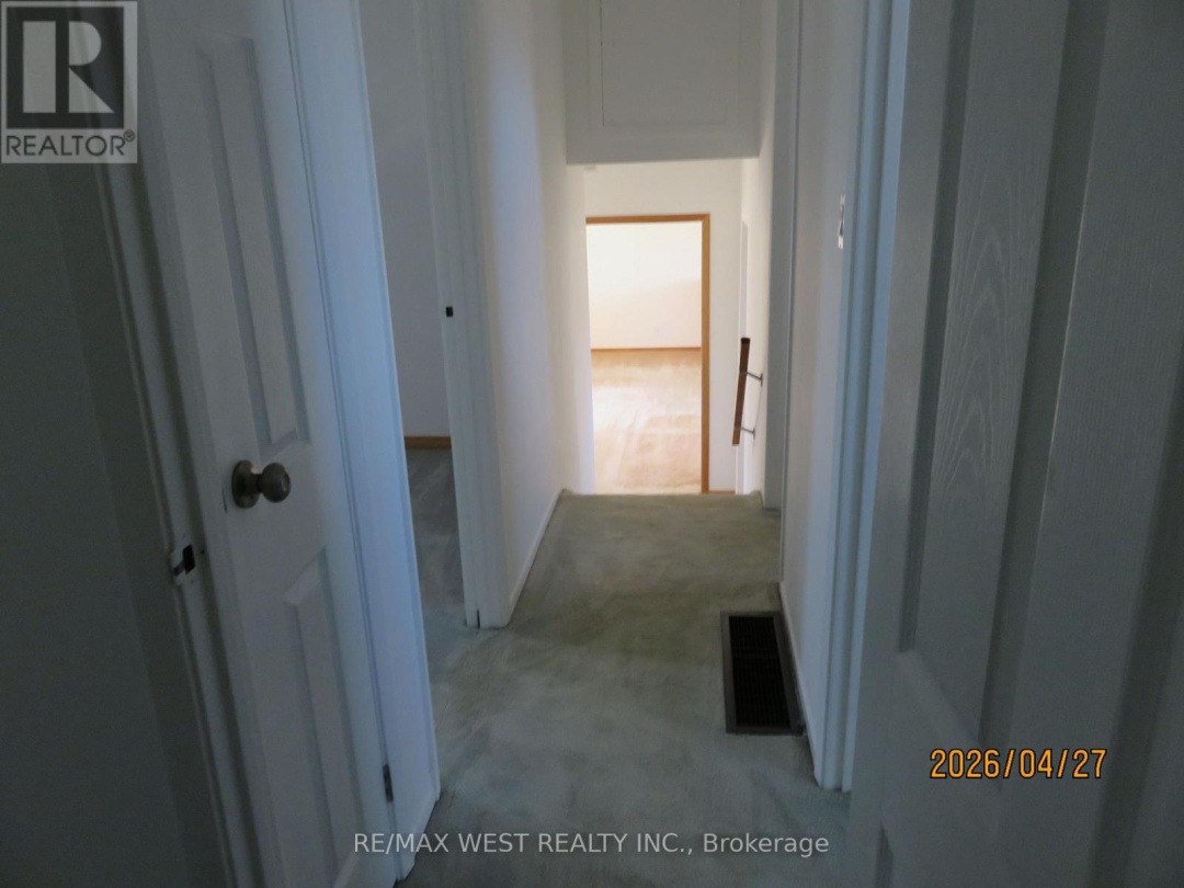 346 LAKELAND CRESCENT SE, Brock (Beaverton)