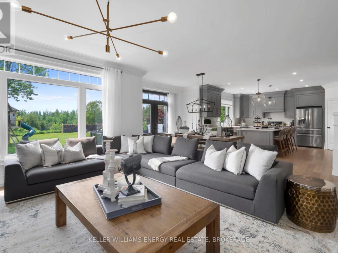 423 FINGERBOARD ROAD, Kawartha Lakes (Mariposa)