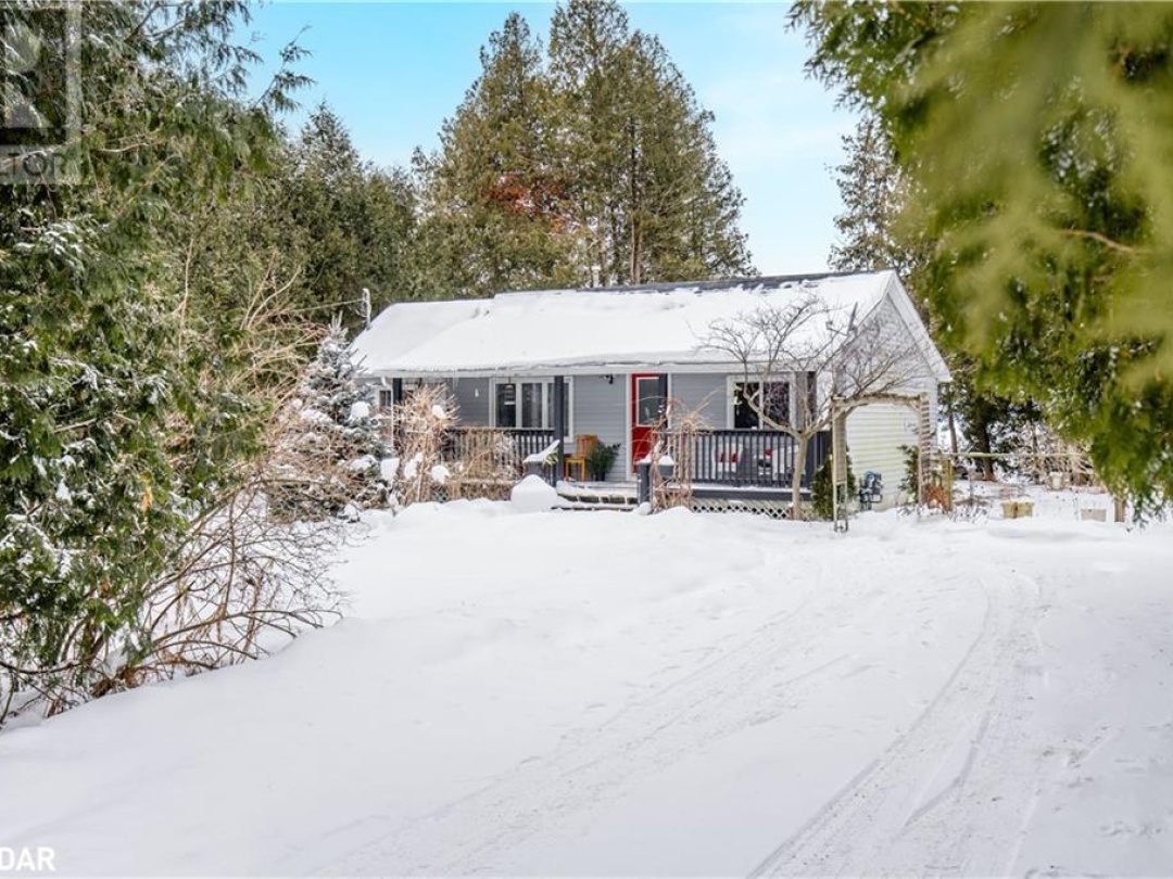 24890 Thorah Park Boulevard, Lake Simcoe