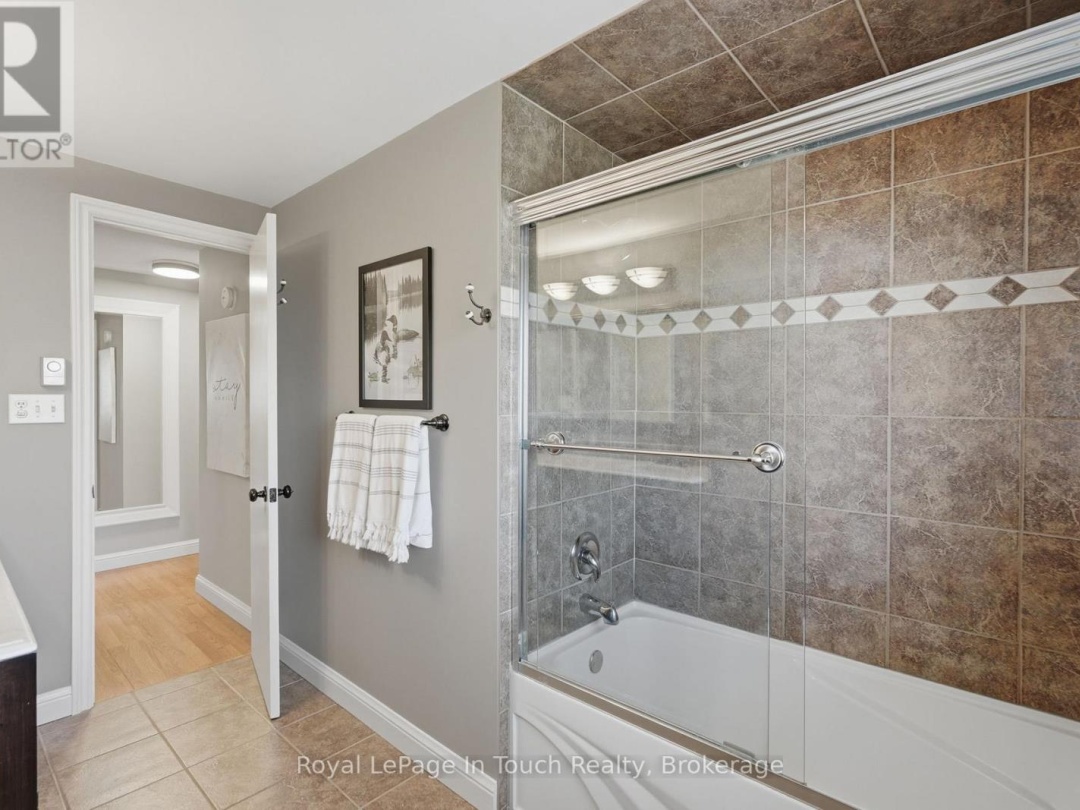 636 BROADVIEW AVENUE, Orillia