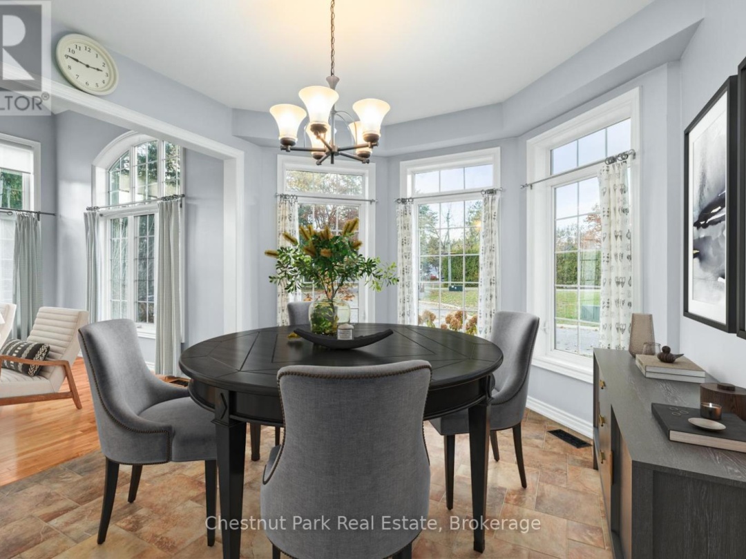 23 SPENCER STREET, Muskoka River
