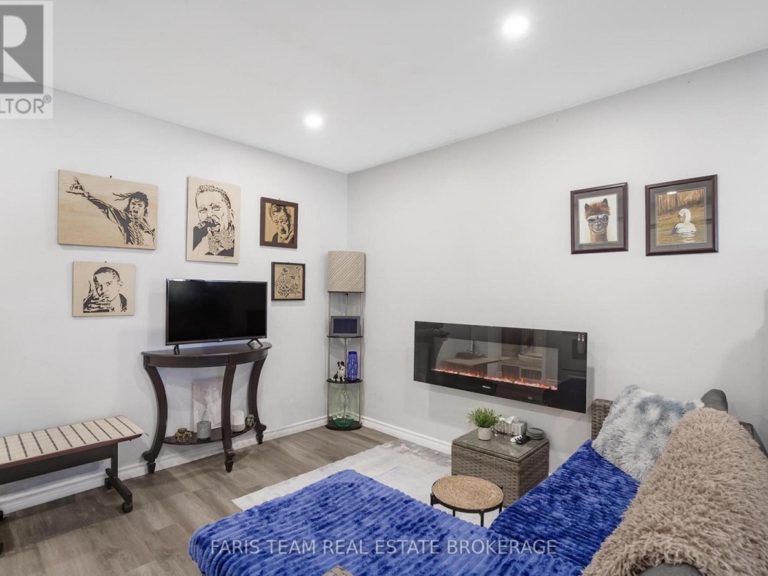 179 JOHN STREET, Tay (Victoria Harbour)