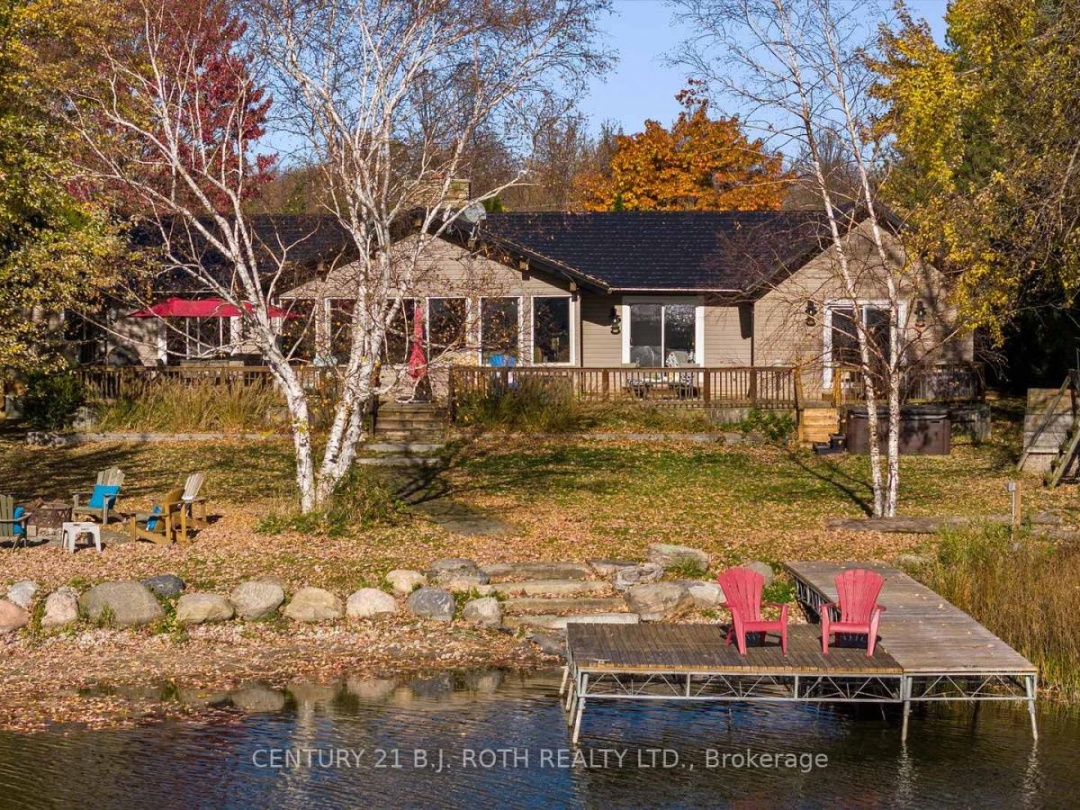 3772 Harry's Lane, Simcoe Lake