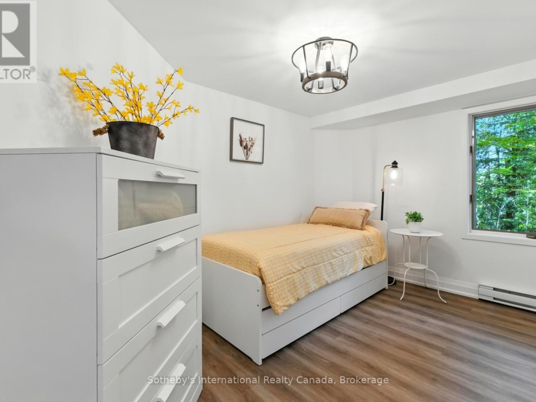 1060 NORTH KAHSHE LAKE ROAD, Kahshe Lake