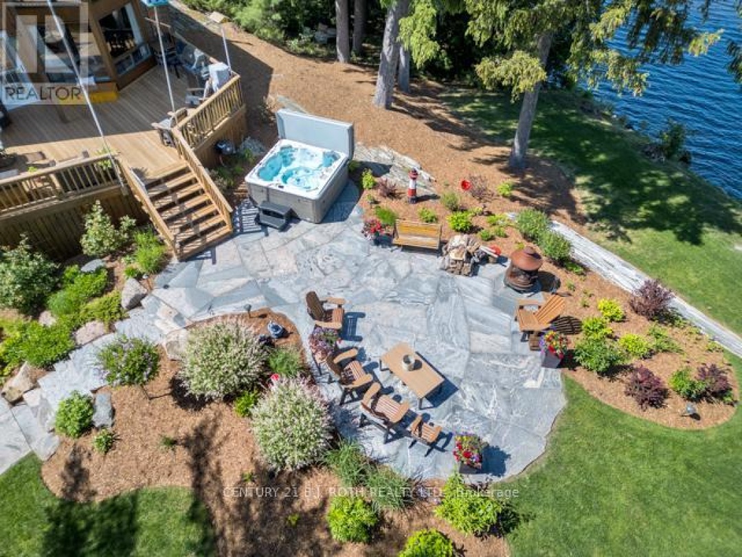 247 Wapaska Crescent, Lake Muskoka