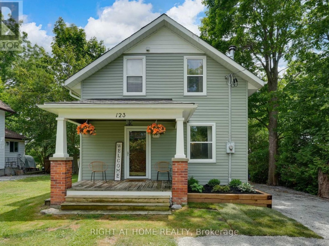 123 JOHN STREET, Kawartha Lakes (Woodville)