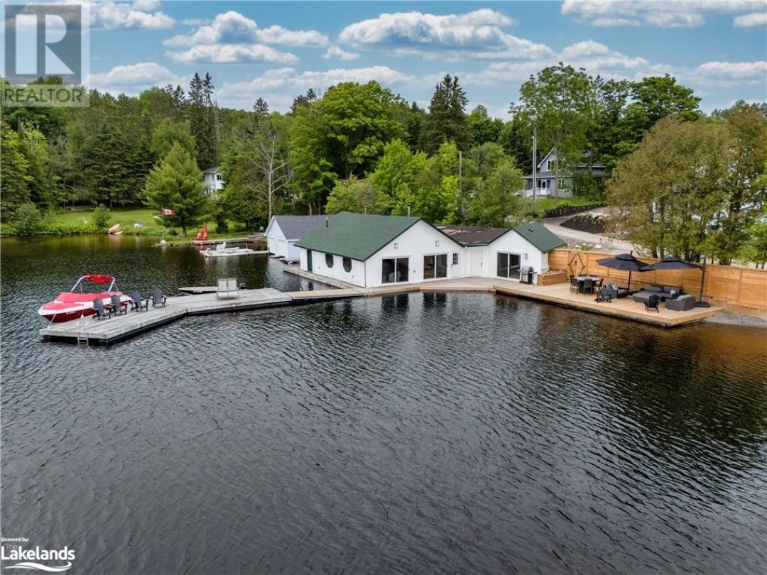 1021 Marina Road, Lake Of Bays