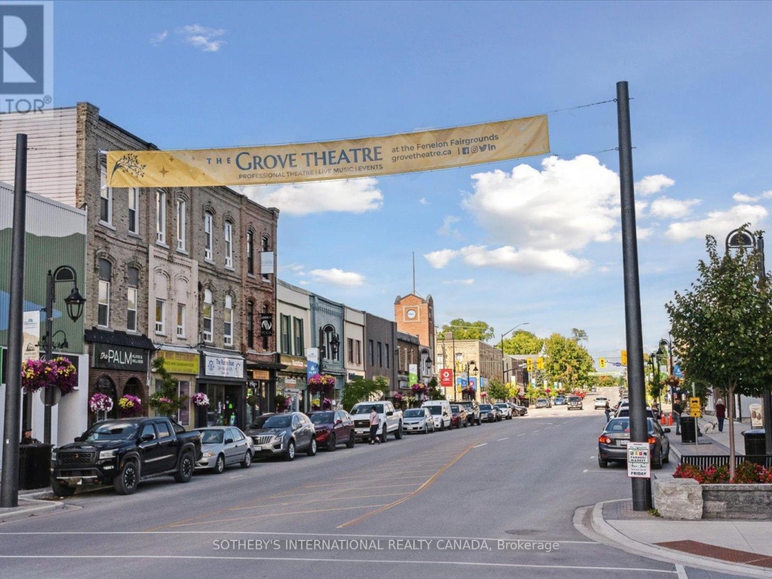 PENTHOUSE 1 - 19A WEST STREET N, 