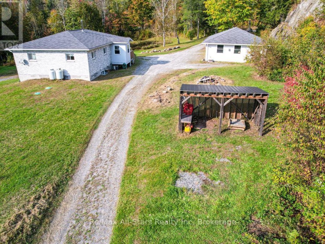 410 Etwell Road, Huntsville (Stisted)