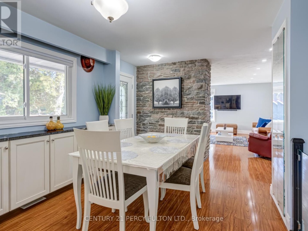 15166 HIGHWAY 118, Haas Lake