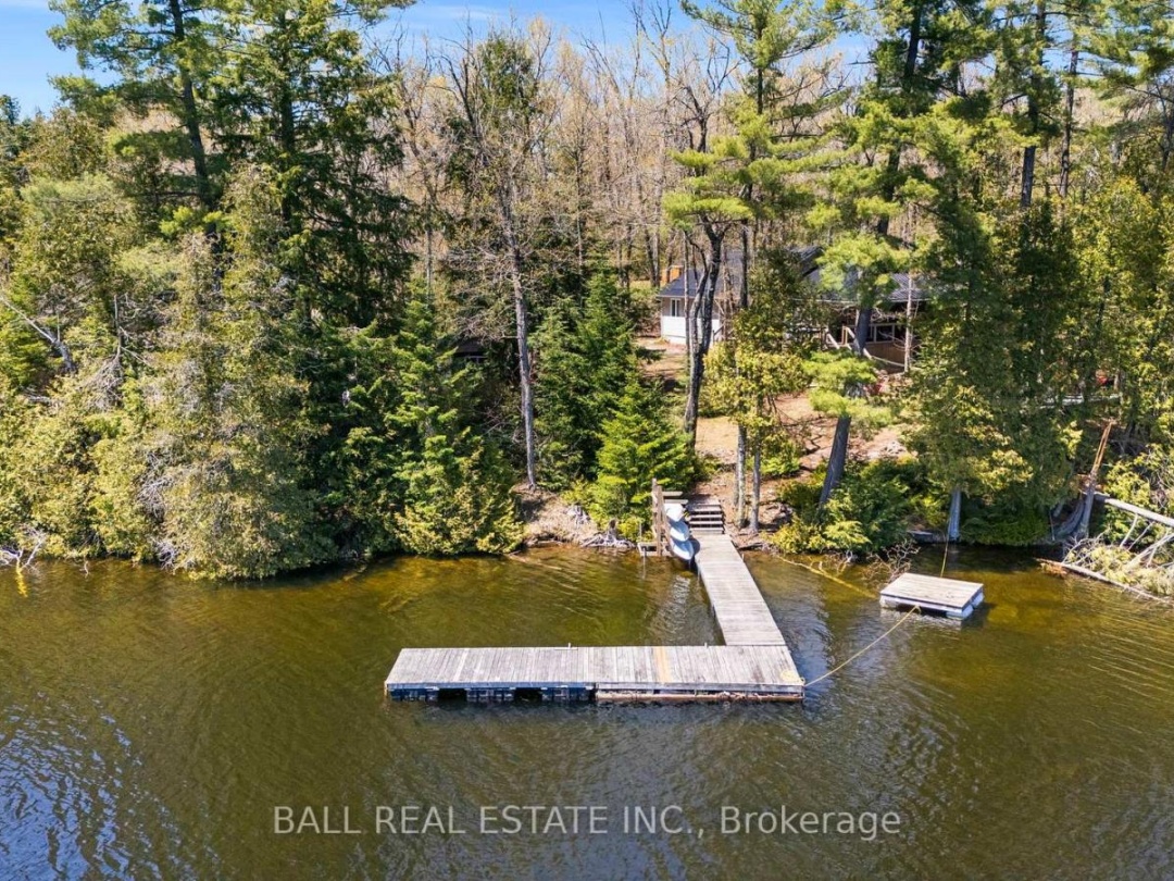 479 EAST CLEAR BAY ROAD, Crystal Lake