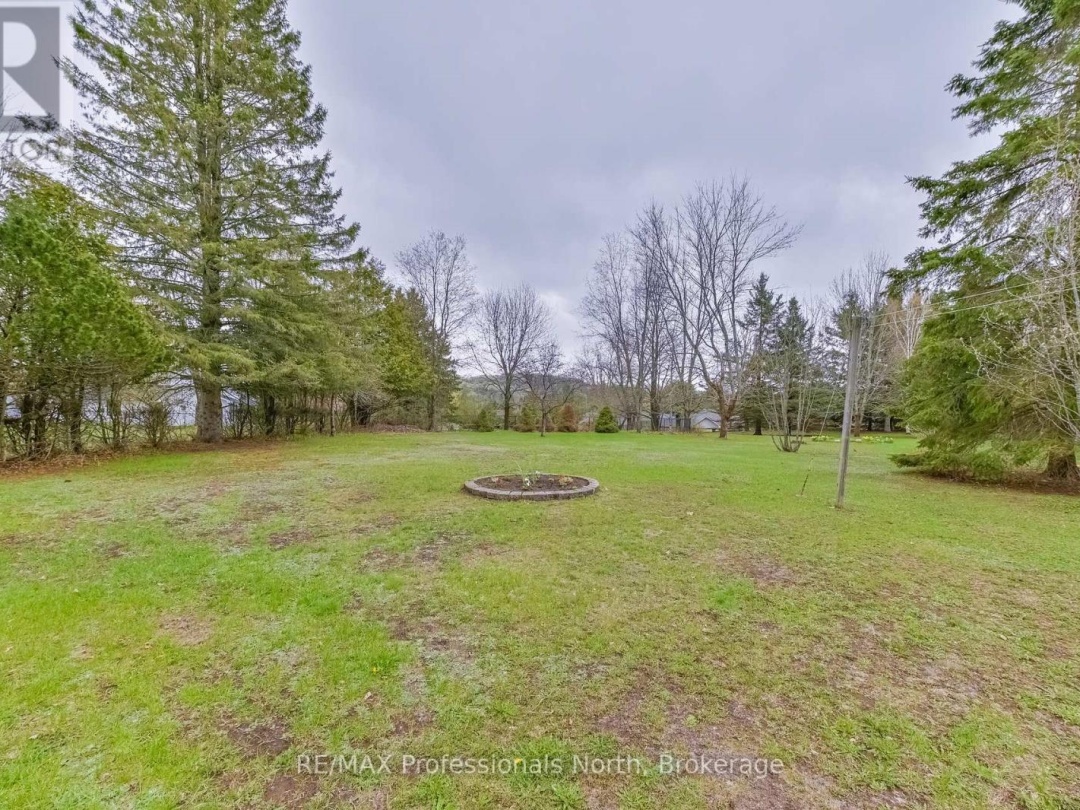 6 KNOB HILL COURT, Minden Hills (Anson)