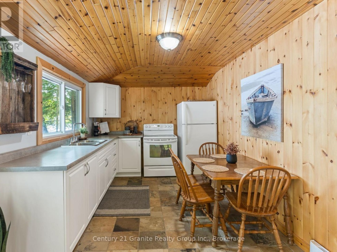 1025 SAGE DRIVE, 