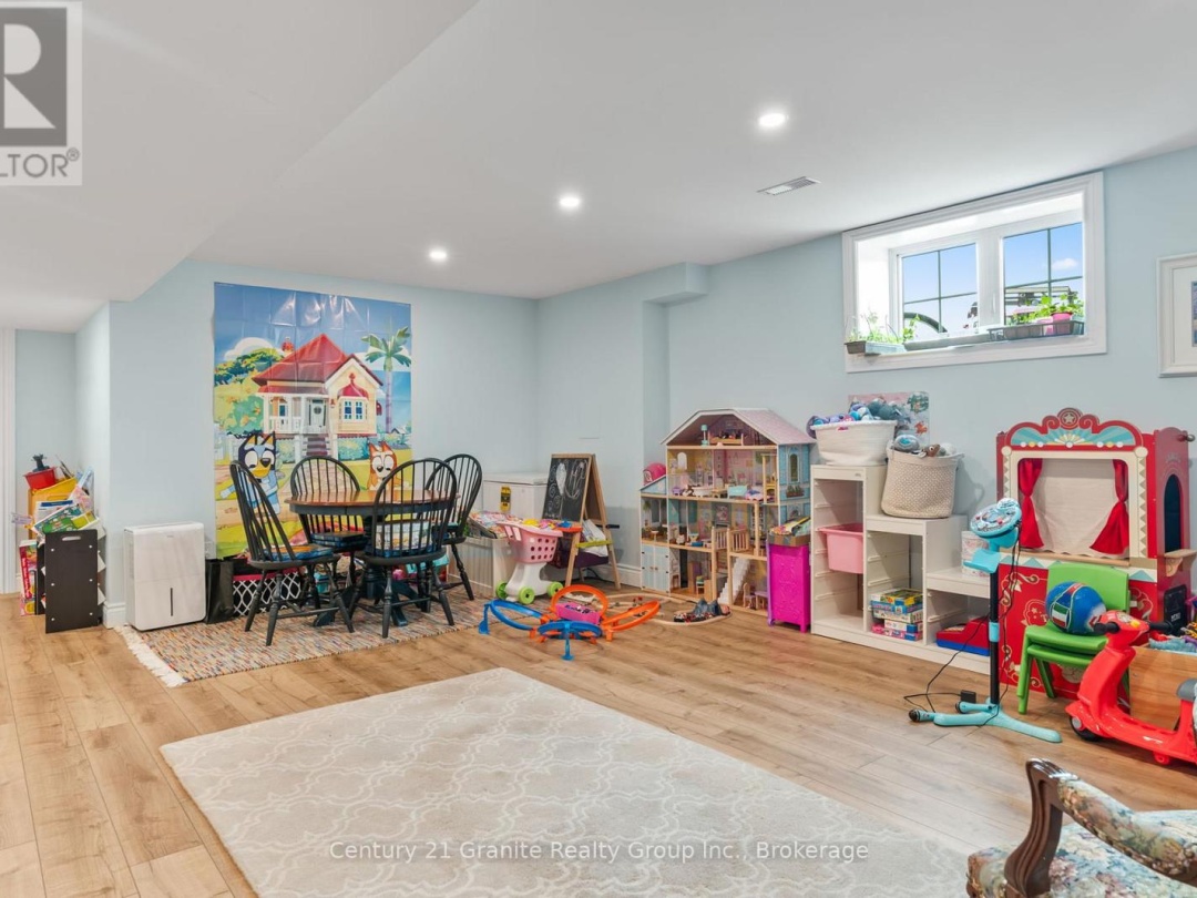 1190 RITCHIE FALLS ROAD, Minden Hills (Snowdon)