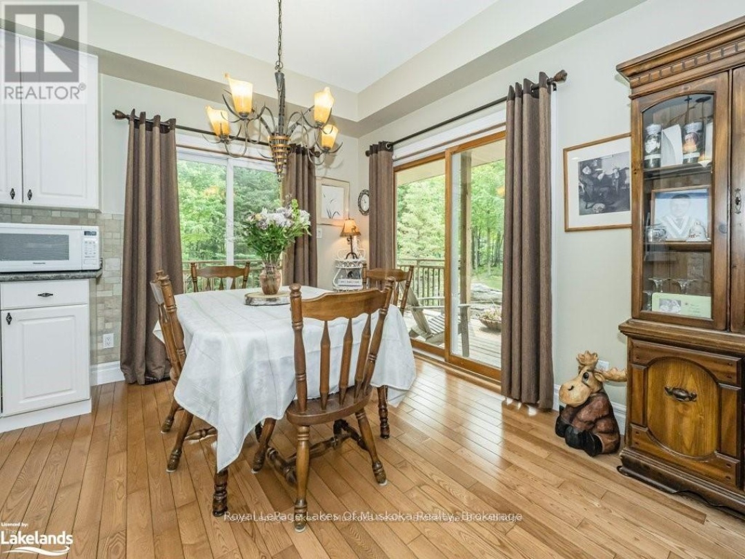 2411 HWY. 118 E. HIGHWAY, Bracebridge (Draper)