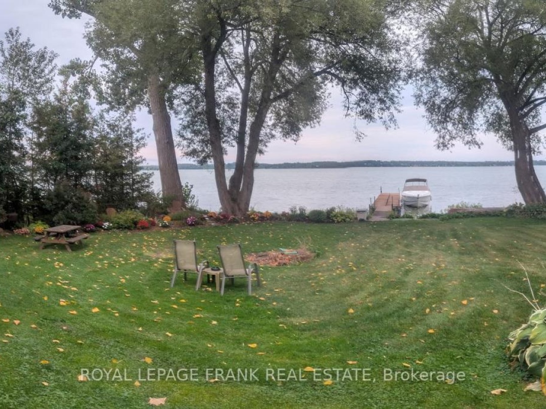 111 BALL POINT ROAD, Lake Scugog