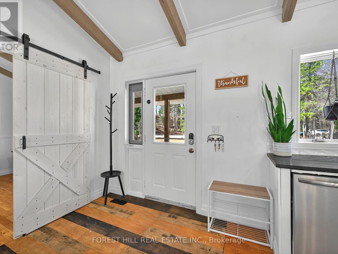 31 GLEN ACRES ROAD, 
