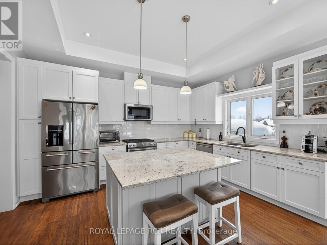 3 THOROUGHBRED DRIVE, Oro-Medonte