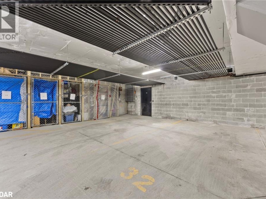 720 YONGE Street Unit# 205, 