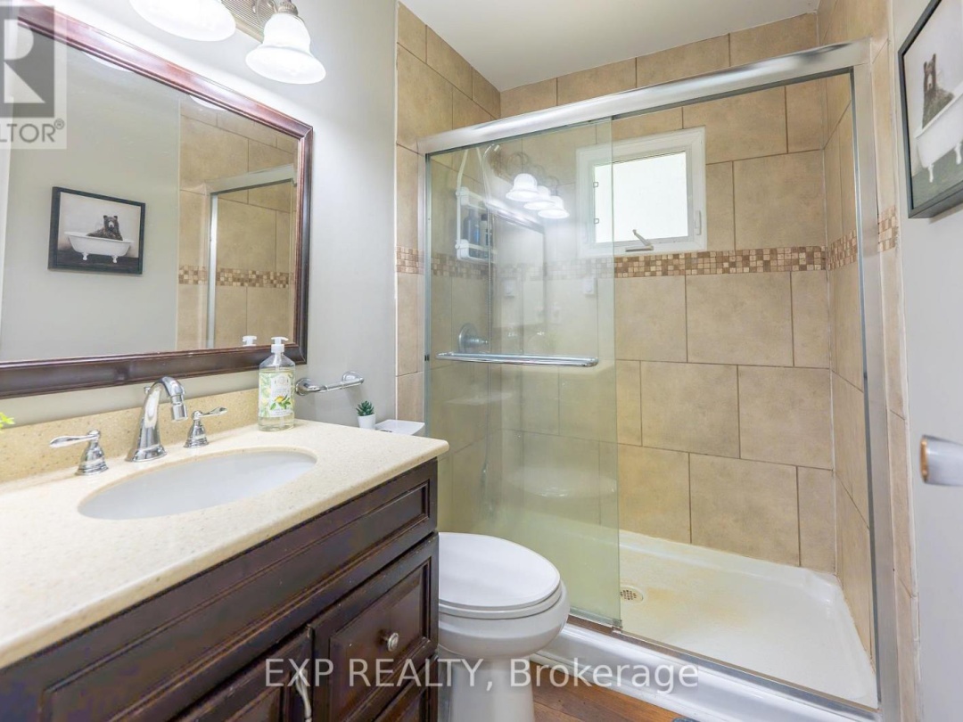 25 BAYVIEW ESTATE ROAD, 
