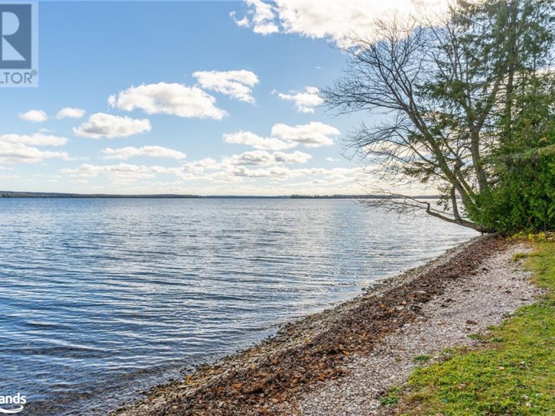 20 Camelot Place, Balsam Lake