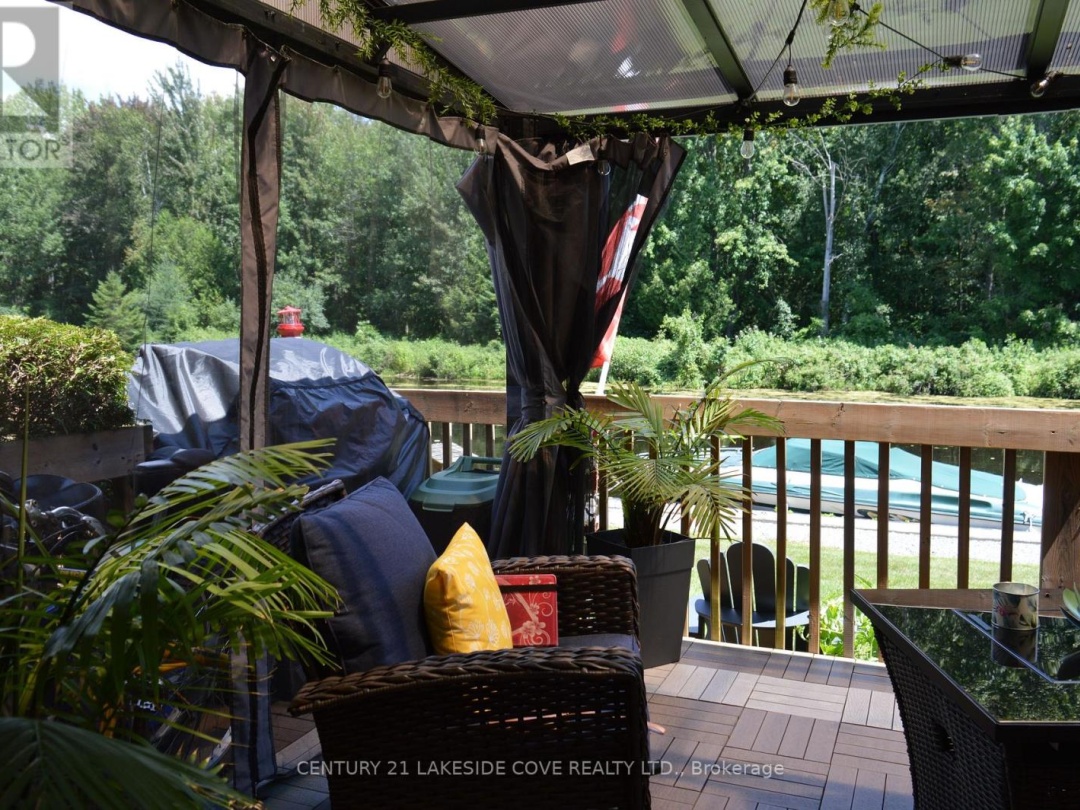 UNIT 8 - 41 LAGUNA PARKWAY, Lake Simcoe