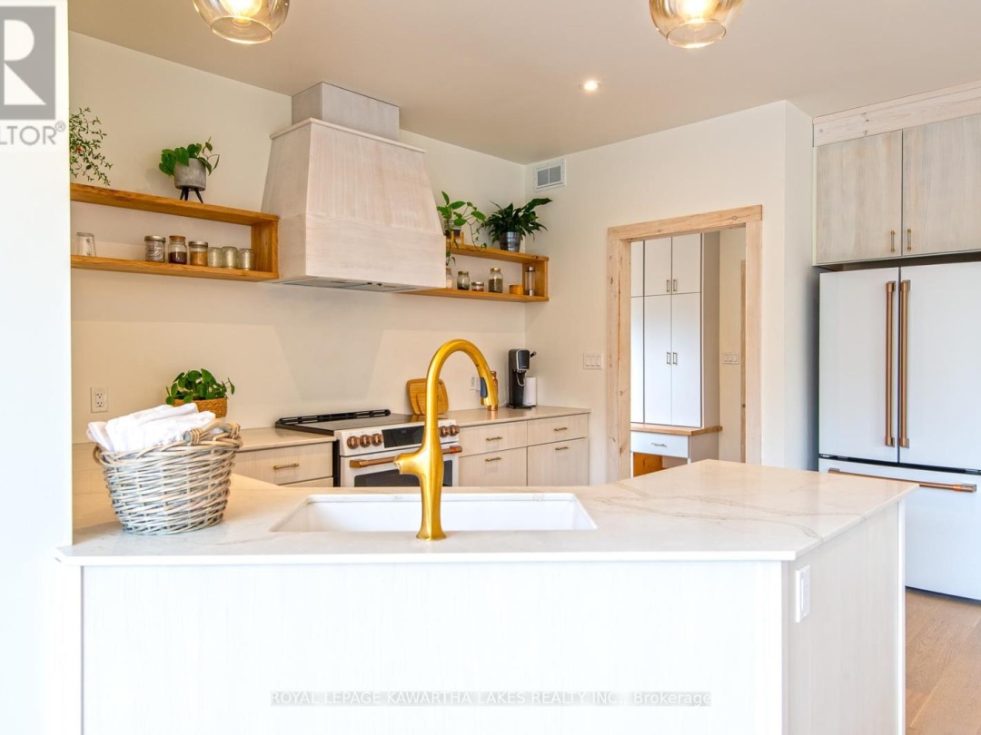 104 MOON LINE ROAD N, Trent Lakes