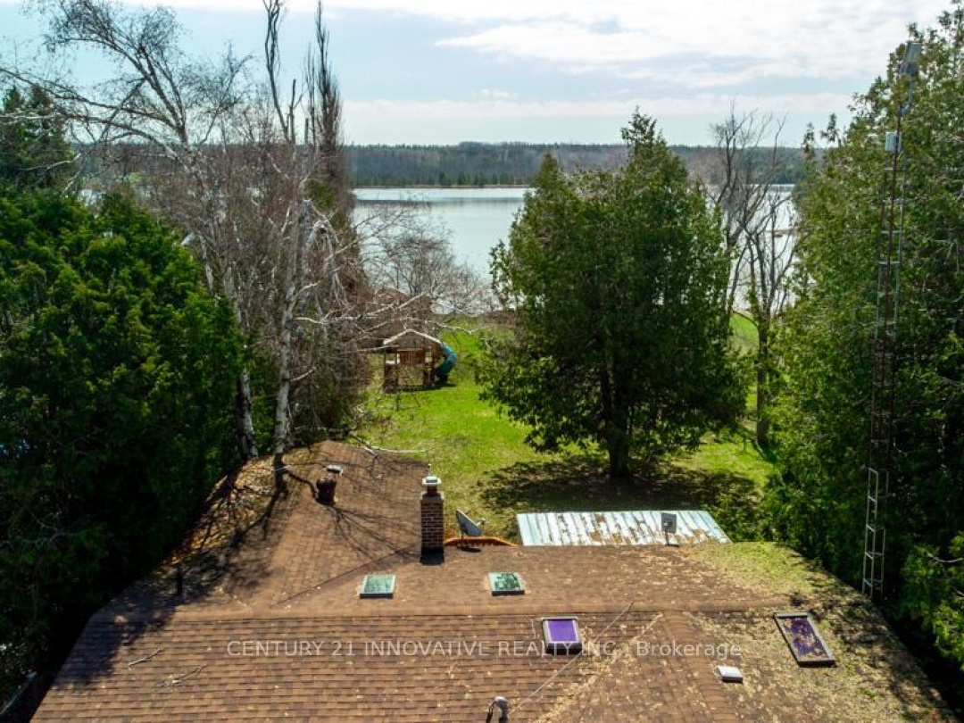 159 MCGUIRE BEACH ROAD, Canal Lake