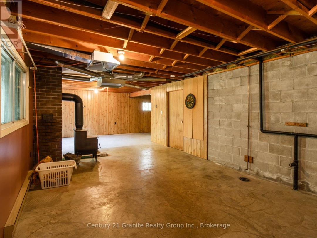 733 BOBCAYGEON ROAD, 