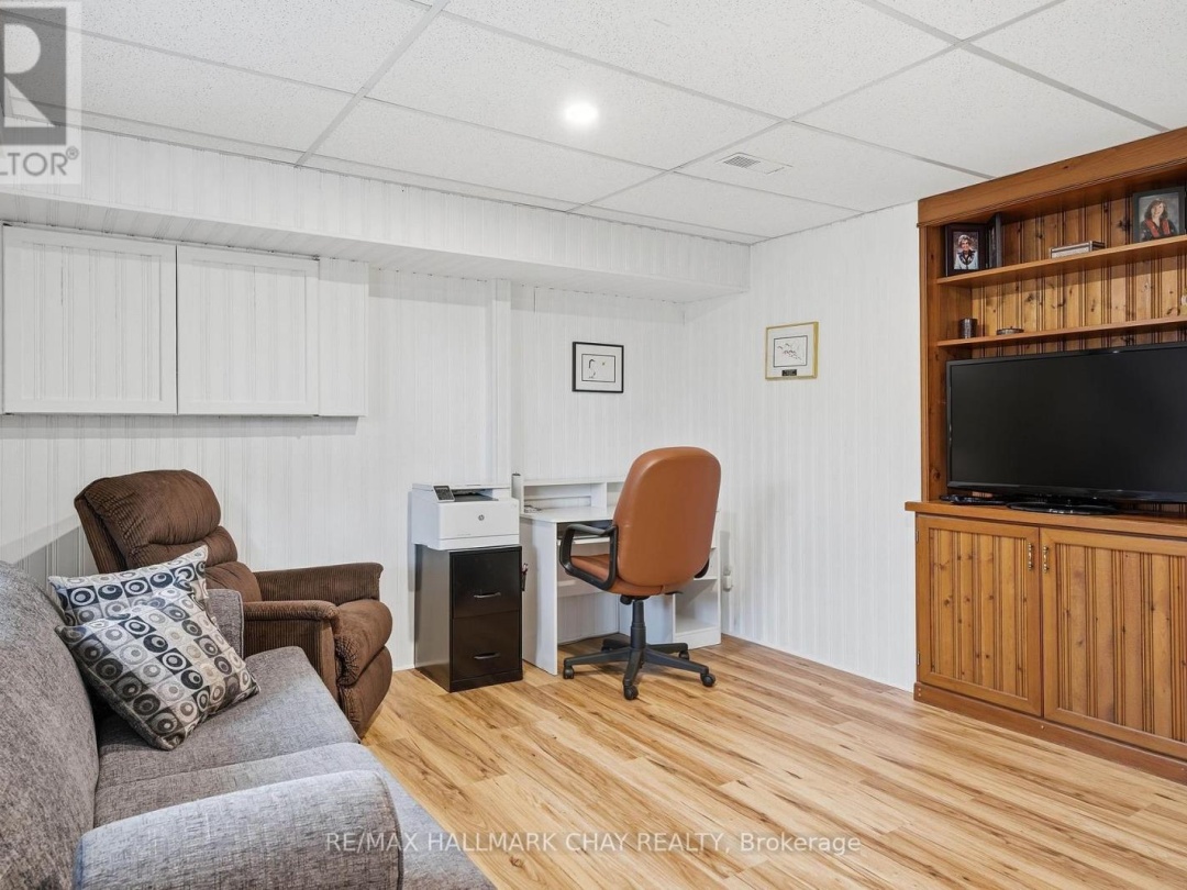 4350 PLUM POINT ROAD, Lake Simcoe