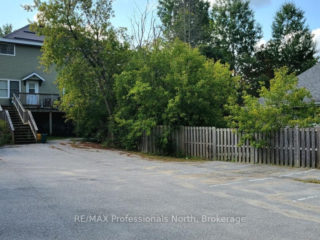 9 WEST ROAD, Huntsville (Chaffey)