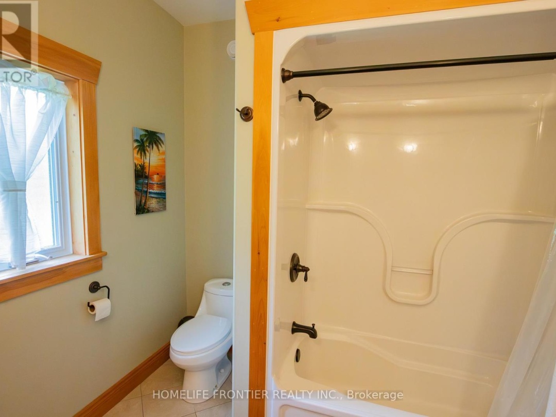 1019 SILK LANE, North Otter Lake